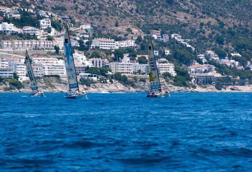 Fotos del hotel Canyelles Platja:  10