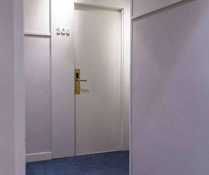 Fotos del hotel Casual De Las Artes Valencia:  2