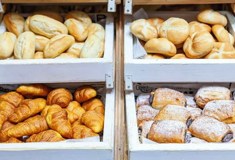 Fotos del hotel Casual De Las Artes Valencia:  18