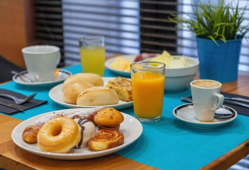 Fotos del hotel Casual De Las Artes Valencia:  6