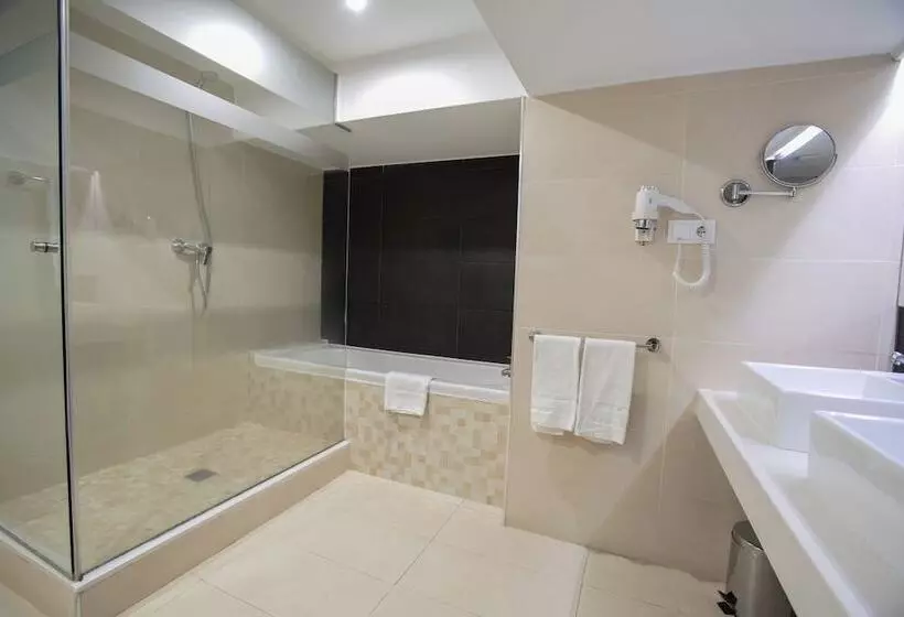 Fotos del hotel Casual De Las Artes Valencia:  7