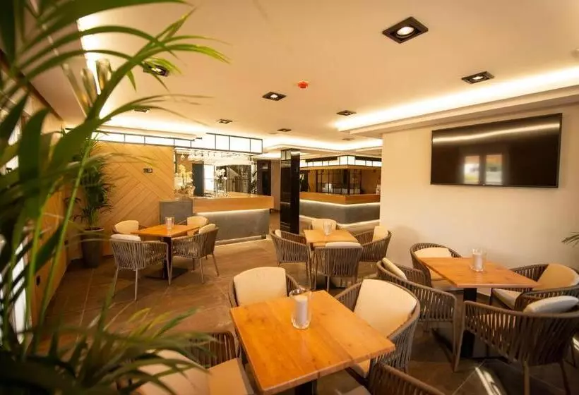 Fotos del hotel Diufain:  15