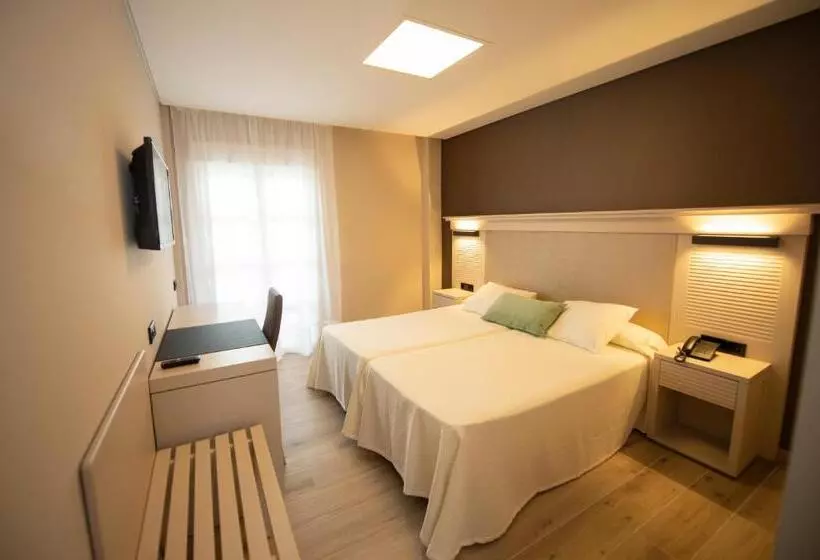 Fotos del hotel Diufain:  3