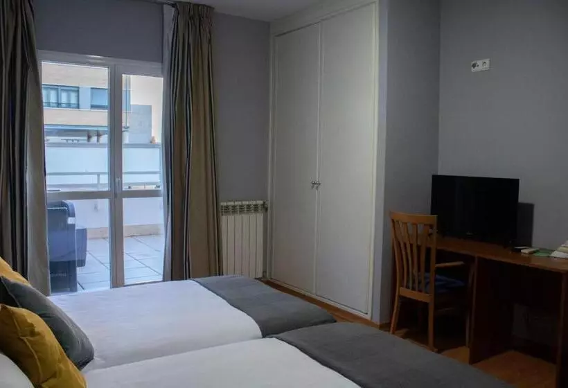 Fotos del hotel Alda Ciudad De Soria:  25