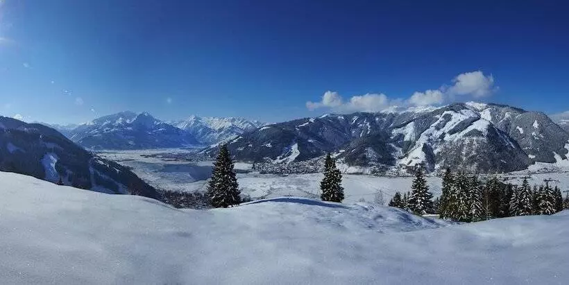 Fotos del hotel Grand  Zell Am See:  4