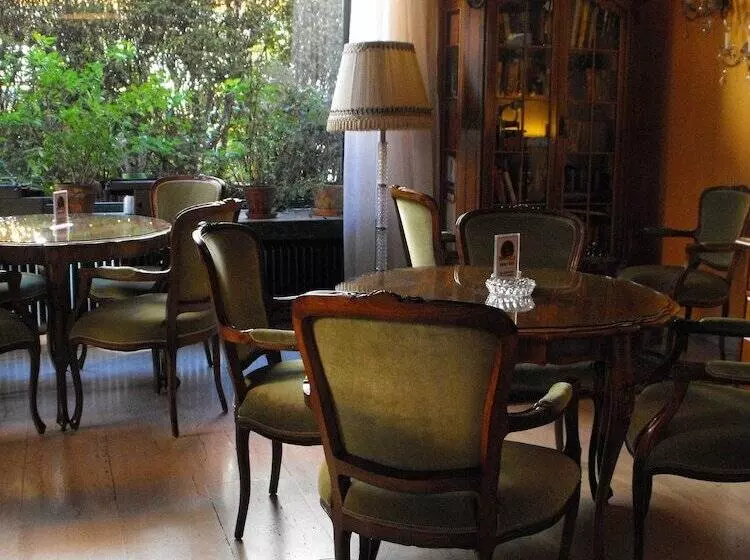 Fotos del hotel Hohenstauffen:  3