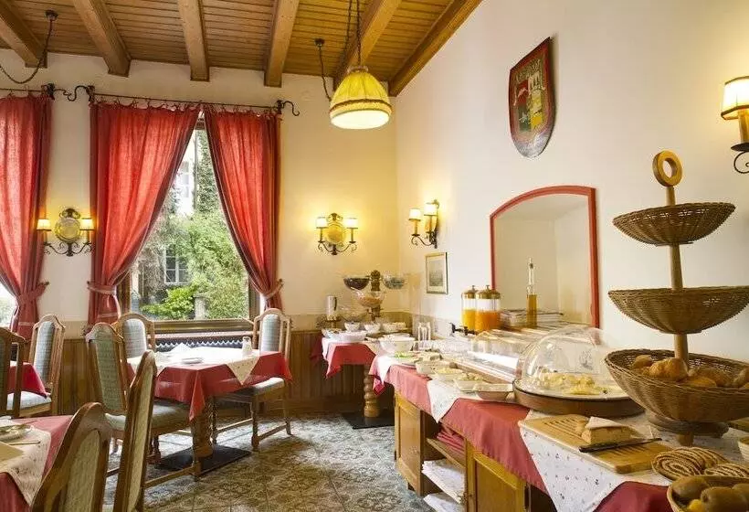 Fotos del hotel Hohenstauffen:  10