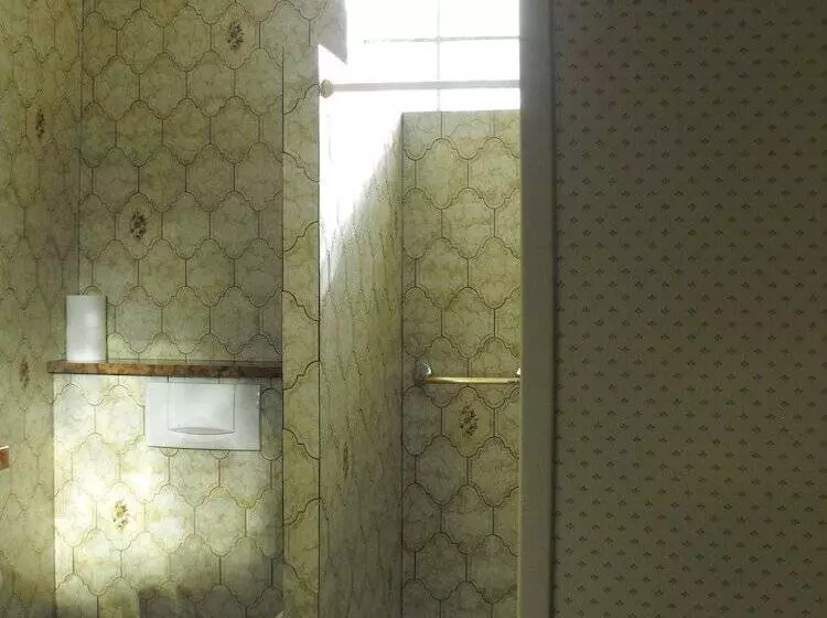 Fotos del hotel Hohenstauffen:  6