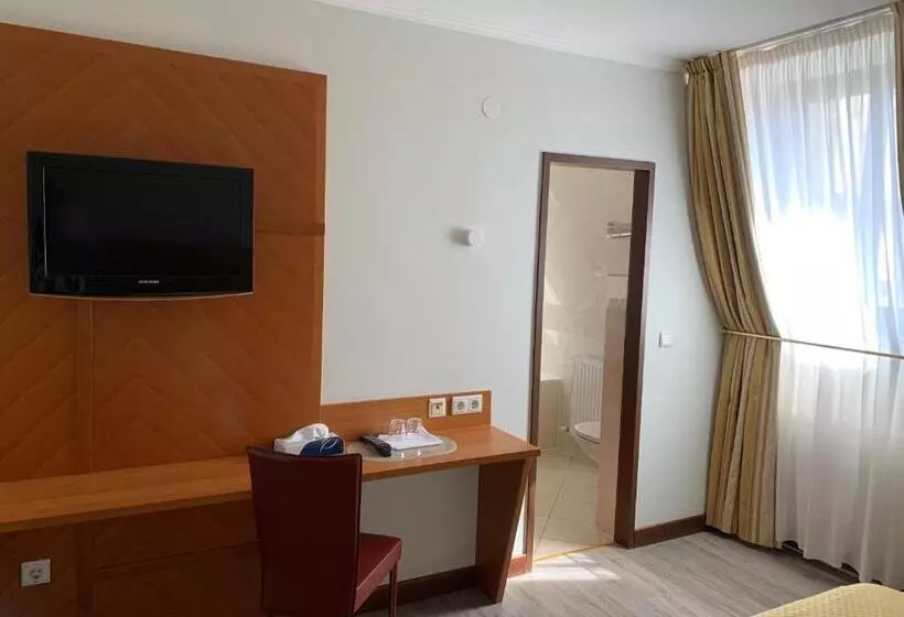 Fotos del hotel Neue Post:  23