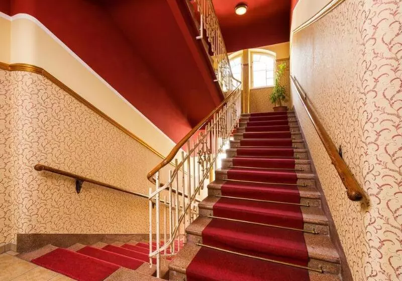 Fotos del hotel Kur &  Mozart:  3