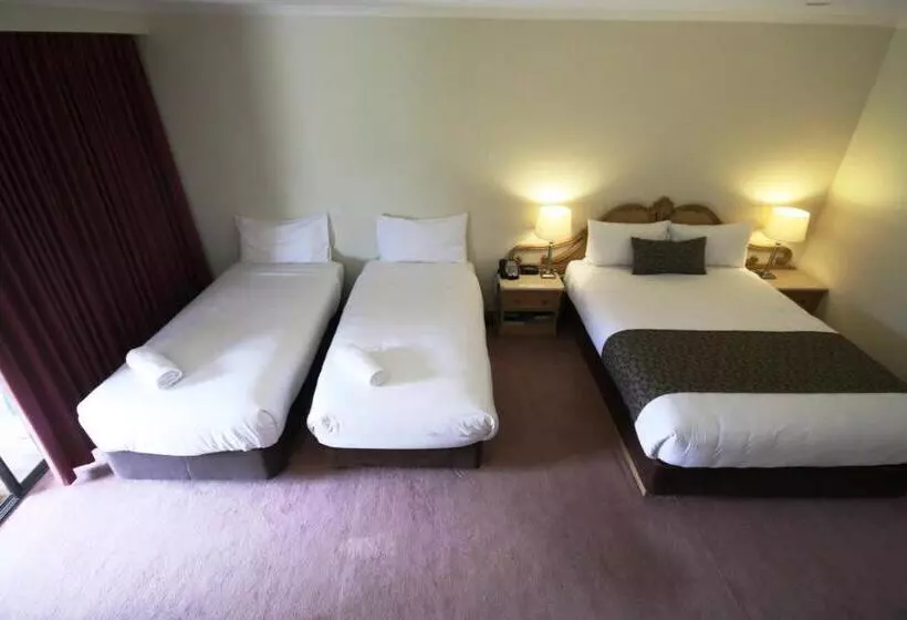 Fotos del hotel Bell Tower Inn:  11