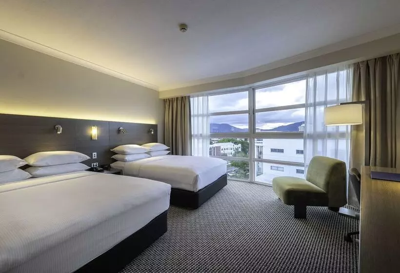 Fotos del hotel Doubletree By Hilton Cairns:  17