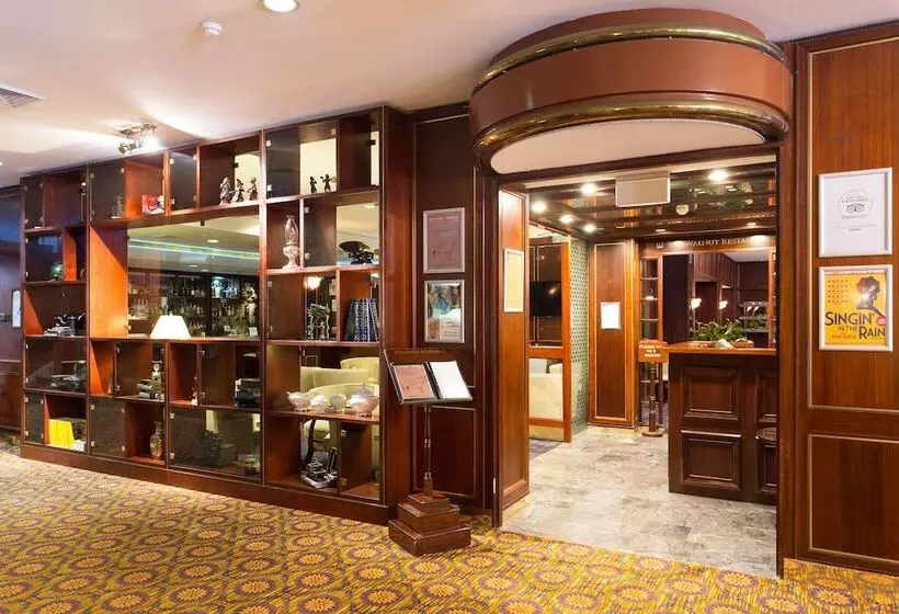 Fotos del hotel Royal On The Park:  12