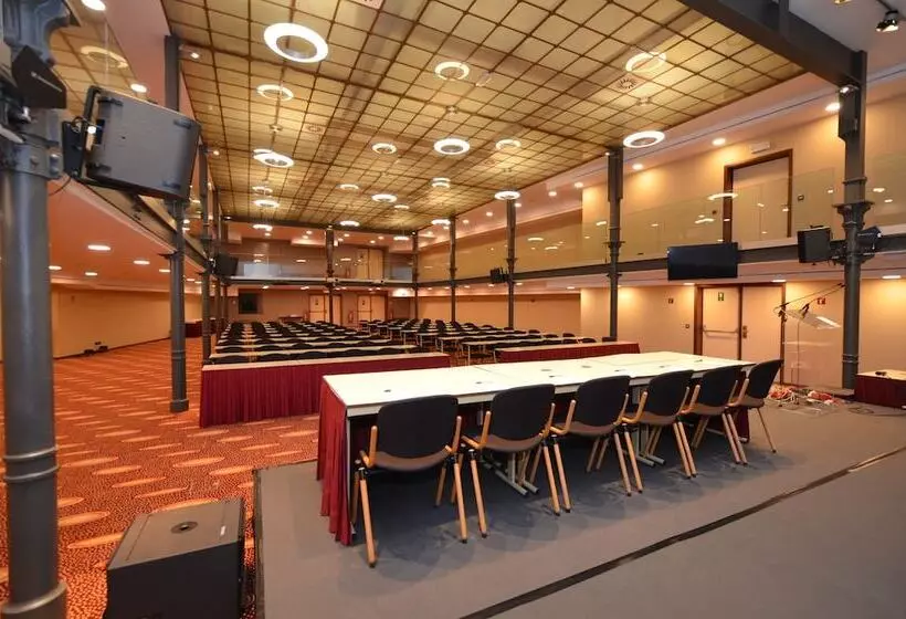 Fotos del hotel Bedford Hotel & Congress Centre:  8