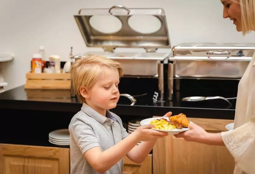 Fotos del hotel Du Théâtre:  25