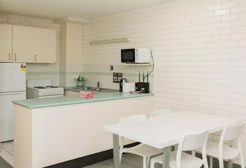 Fotos del hotel Trickett Gardens Holiday Inn:  19