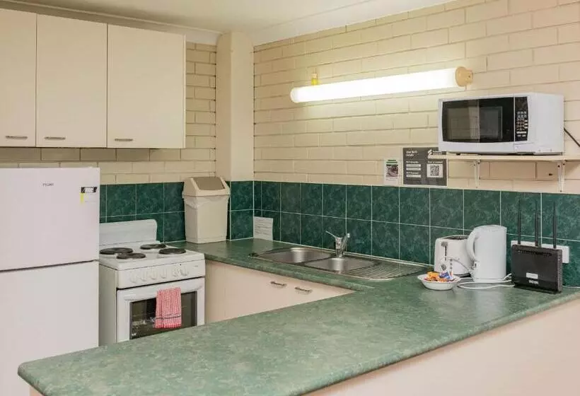 Fotos del hotel Trickett Gardens Holiday Inn:  17