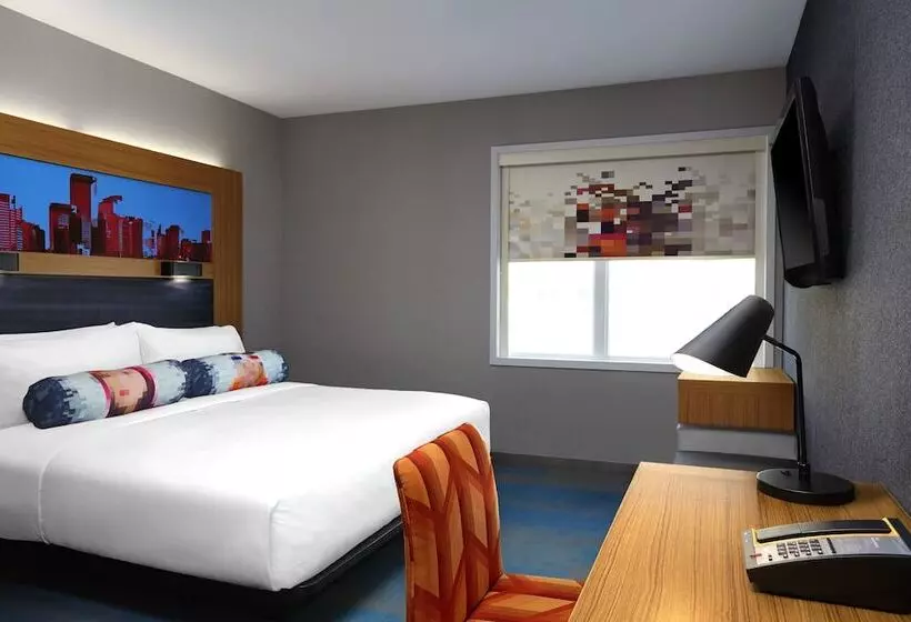 Aloft Hotel Calgary University