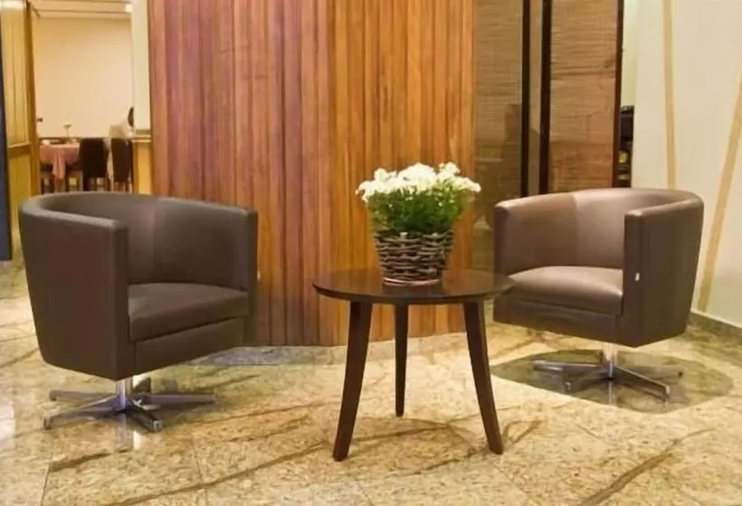 Fotos del hotel Carillon Plaza:  2