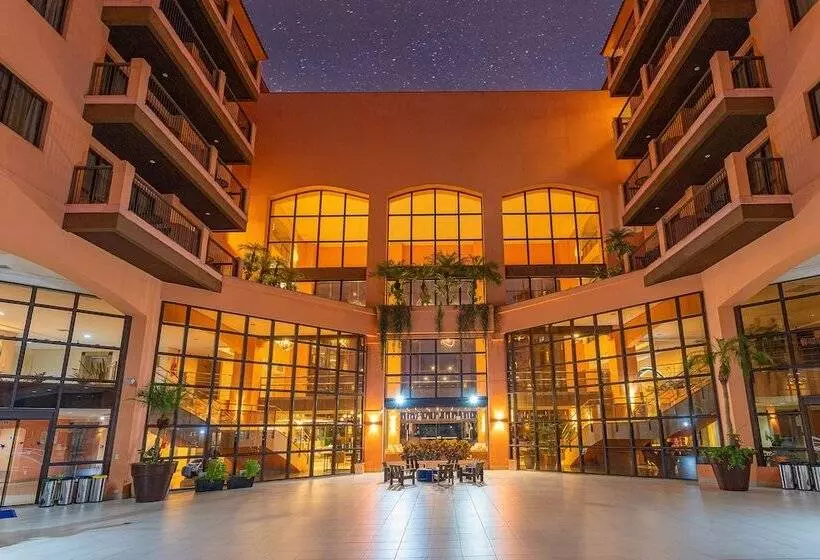 Jurerê Beach Village