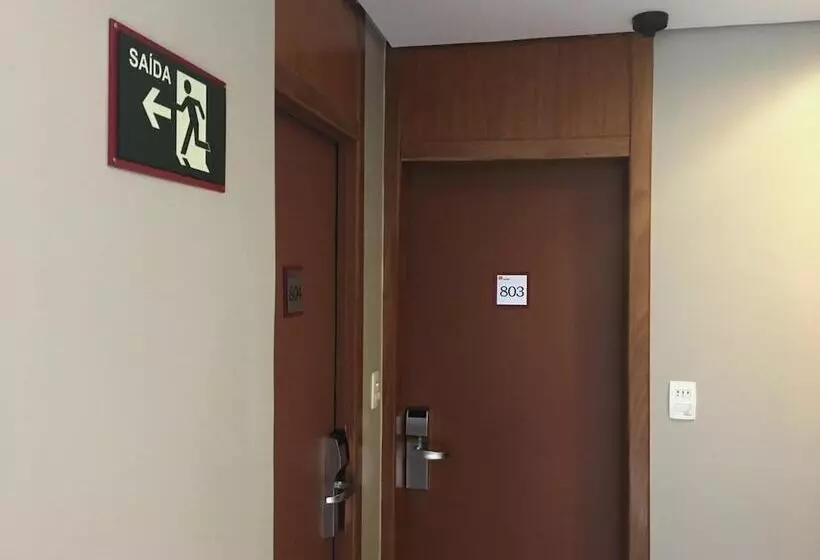 Fotos del hotel Lugus:  3