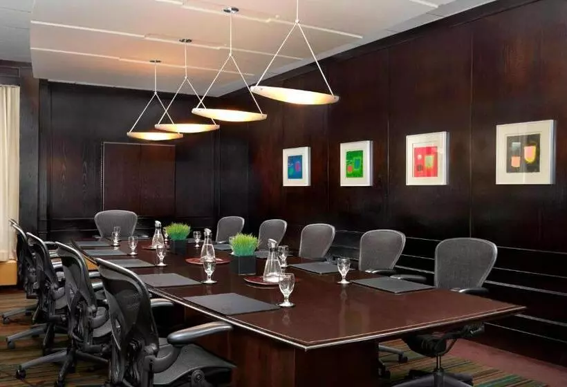 Fotos del hotel Sheraton Cavalier Calgary:  11