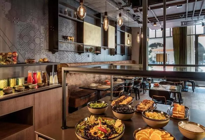 Fotos del hotel The Bristol - Hotel-bar-lounge - Bern, City Center:  44