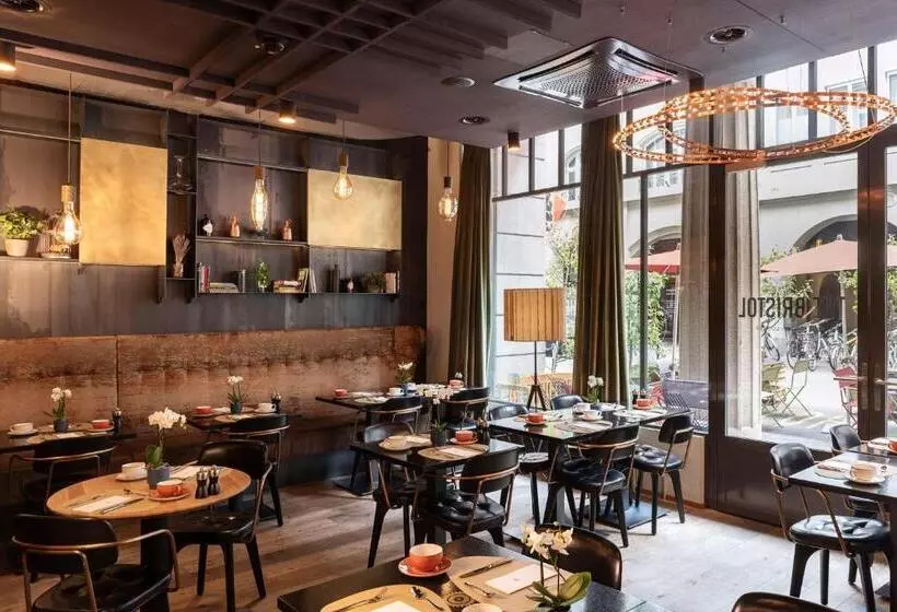 Fotos del hotel The Bristol - Hotel-bar-lounge - Bern, City Center:  10