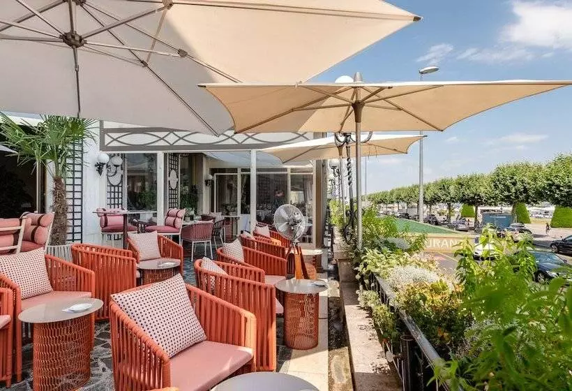 Fotos del hotel Beau Rivage Geneva:  12