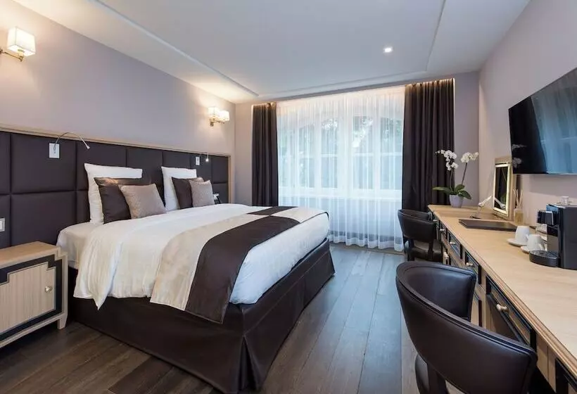 Fotos del hotel Bristol:  13