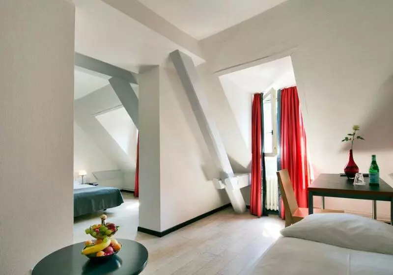 Fotos del hotel Scheuble:  24