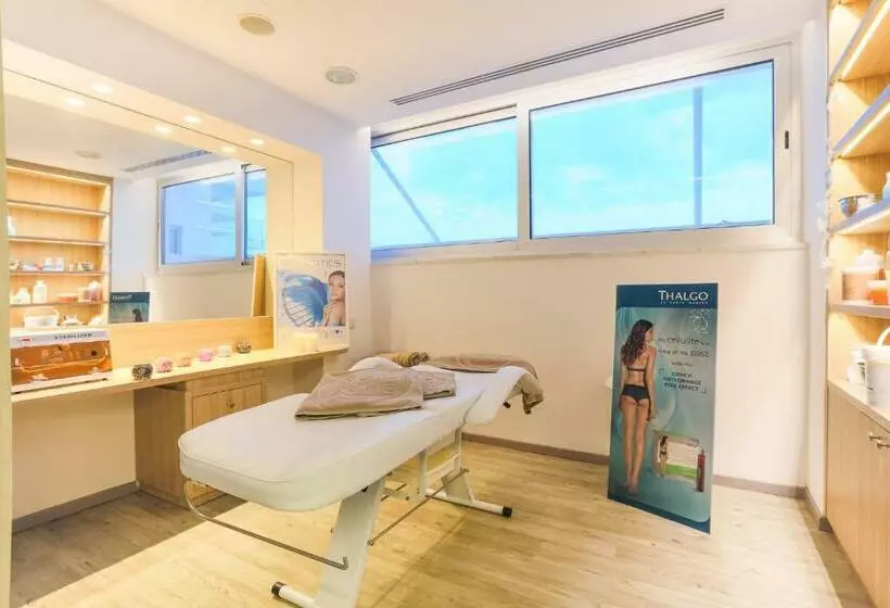 Fotos del hotel Vassos Nissi Plage  & Spa:  5