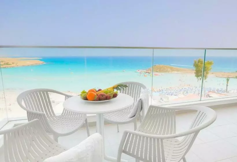 Fotos del hotel Vassos Nissi Plage  & Spa:  8