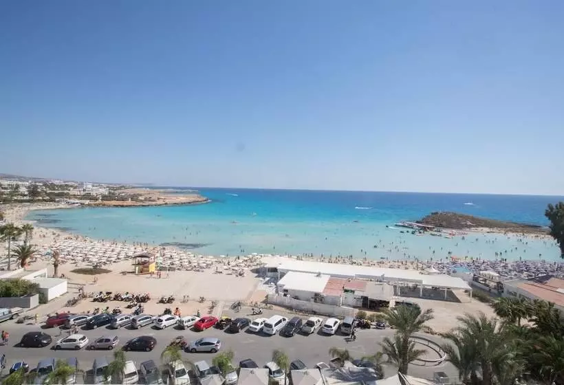 Fotos del hotel Vassos Nissi Plage  & Spa:  21