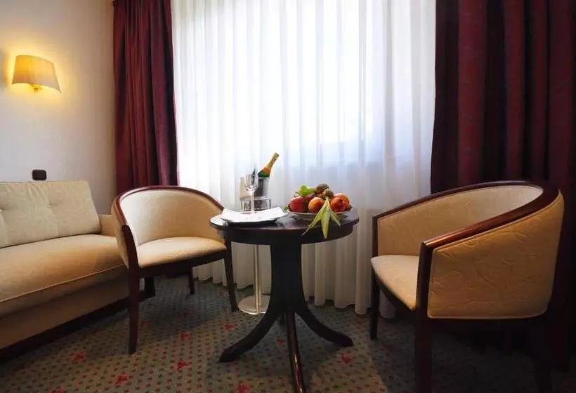 Fotos del hotel Imperial:  19