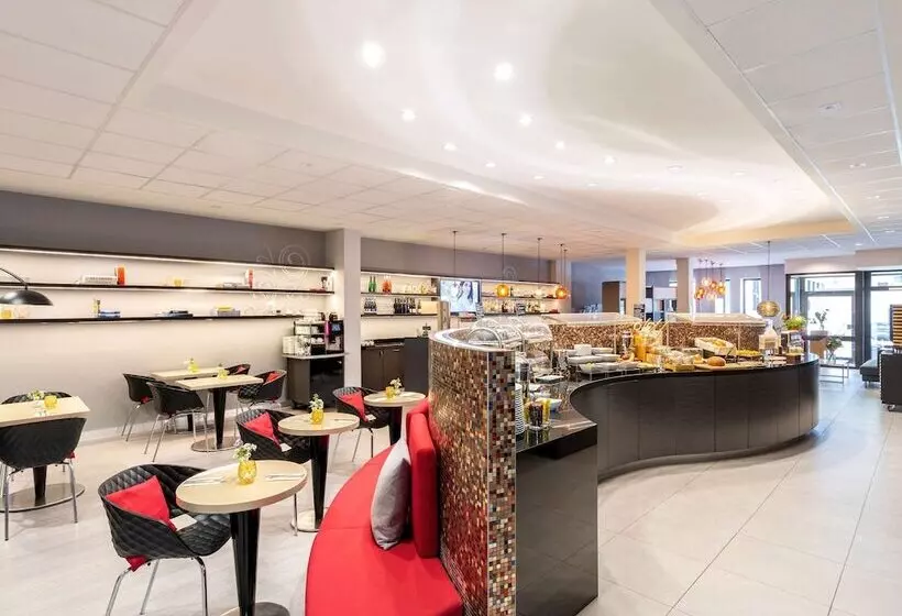 Fotos del hotel Mercure  Düsseldorf Zentrum:  8