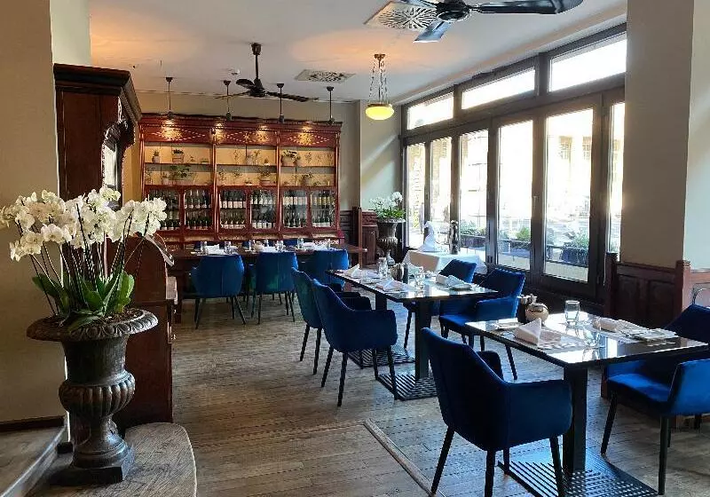 Fotos del hotel Steigenberger Graf Zeppelin:  13