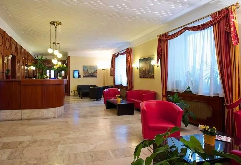 Fotos del hotel Carmen:  5