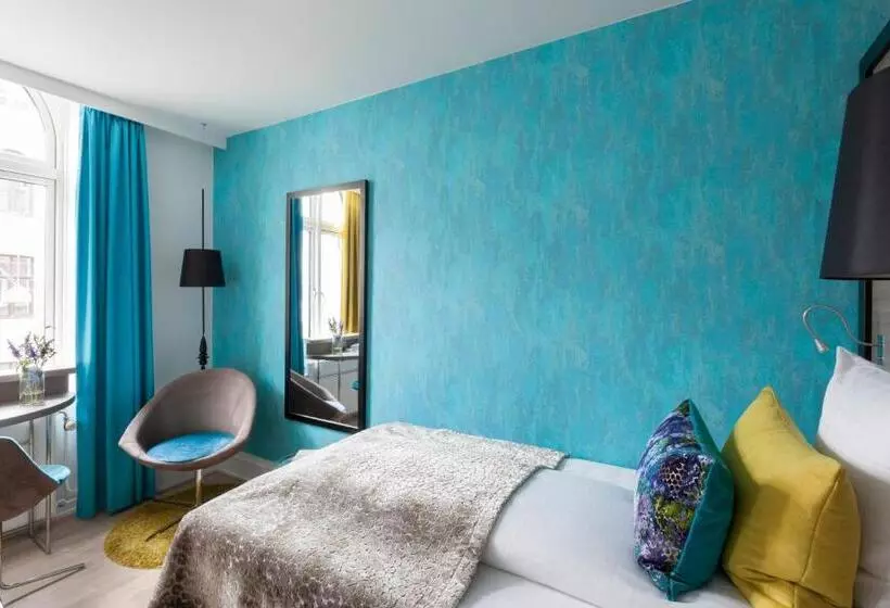 Fotos del hotel Andersen Boutique:  15