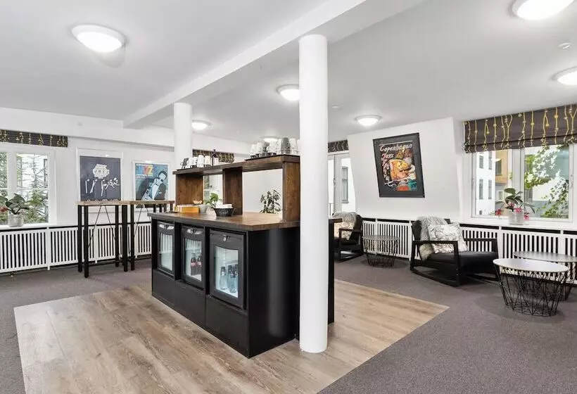 Fotos del hotel Kong Arthur:  3