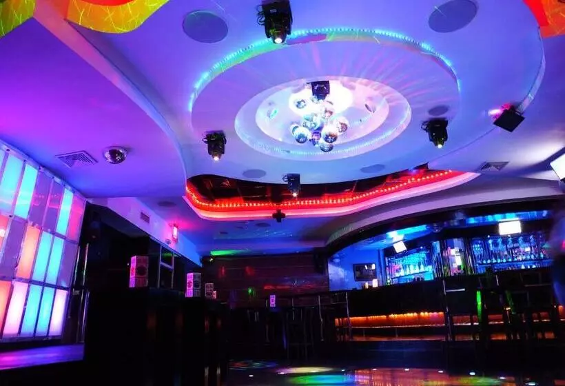 Fotos del hotel Napolitano:  16