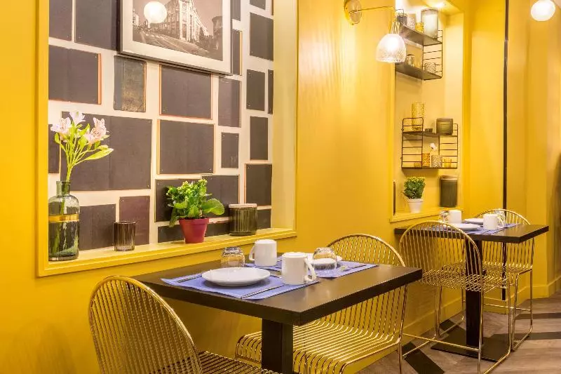 Fotos del hotel Best Western  Centre Reims:  13