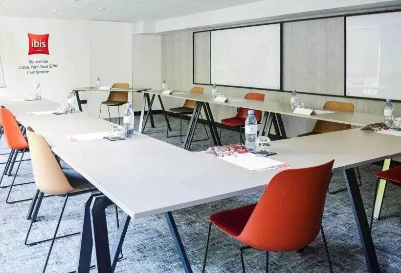 Fotos del hotel Ibis Paris Tour Eiffel Cambronne 15ème:  13