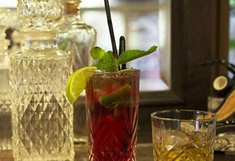 Fotos del hotel Ibis Paris Tour Eiffel Cambronne 15ème:  8