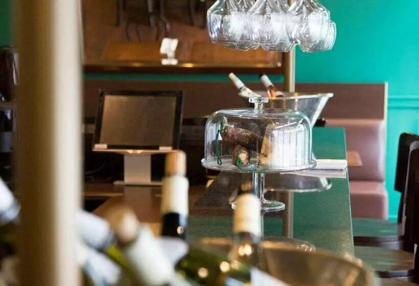 Fotos del hotel Ibis Paris Tour Eiffel Cambronne 15ème:  4