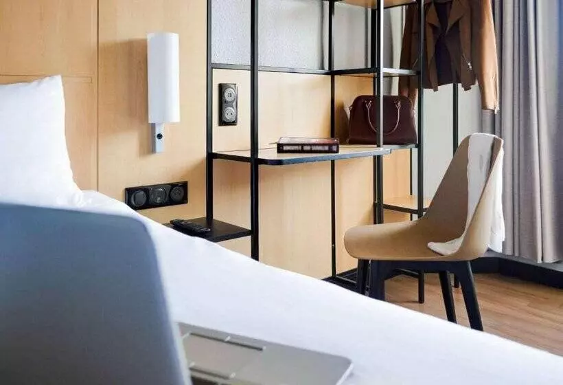 Fotos del hotel Ibis Paris Tour Eiffel Cambronne 15ème:  20