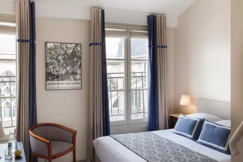 Fotos del hotel Hôtel De La Place Du Louvre  Esprit De France:  22