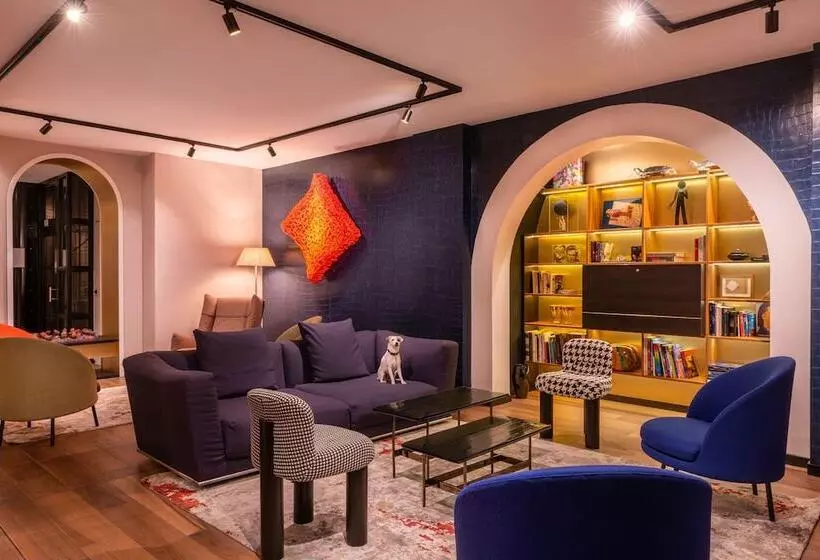 Fotos del hotel Golden Tulip Opera De Noailles:  13