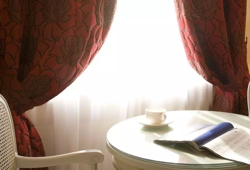 Fotos del hotel Grand Hôtel Bristol:  16