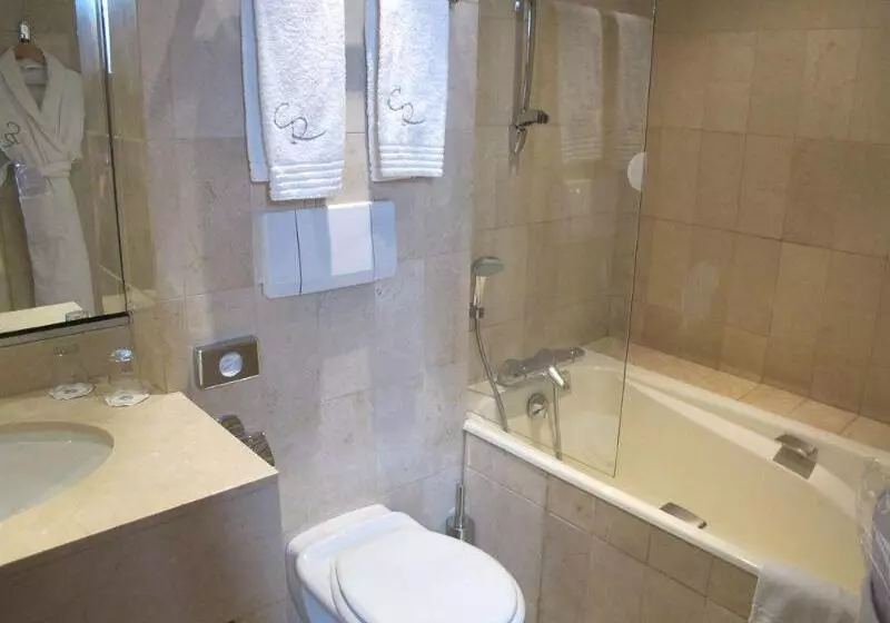 Fotos del hotel Hostellerie Du Chapeau Rouge:  7